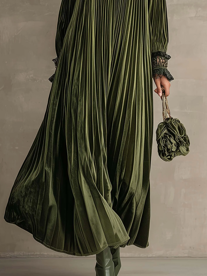 Vestido Rosalía — Largo Plisado con Flor en el Hombro