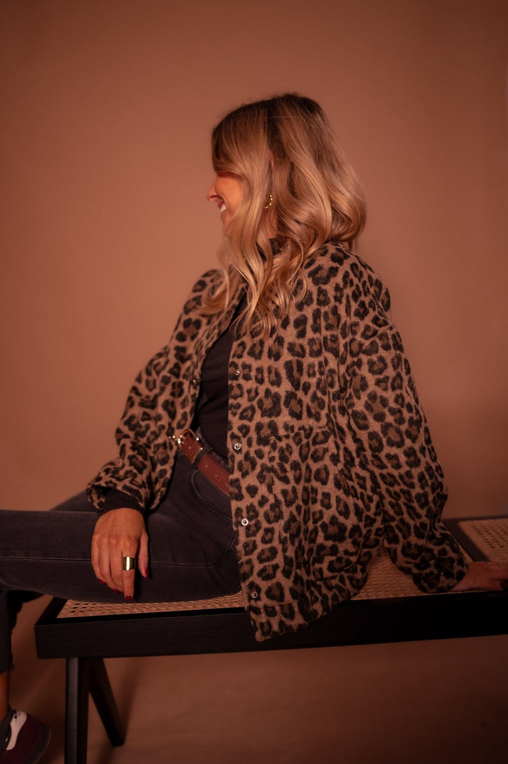 Isa | Chaqueta Corta con Estampado de Leopardo